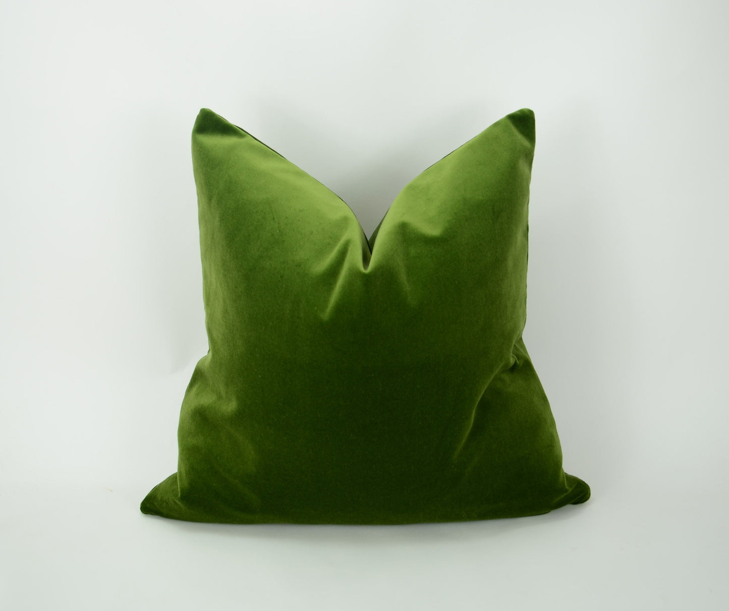 Green Velvet Pillow – Luxury Moss Green Cushion