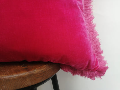Hot pink silk velvet pillow // bright pink silk velvet cushion // pink velvet fringe pillow cushiom