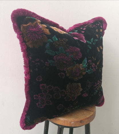 Black floral silk velvet pillow // black silk velvet cushion // floral velvet fringe pillow cushiom